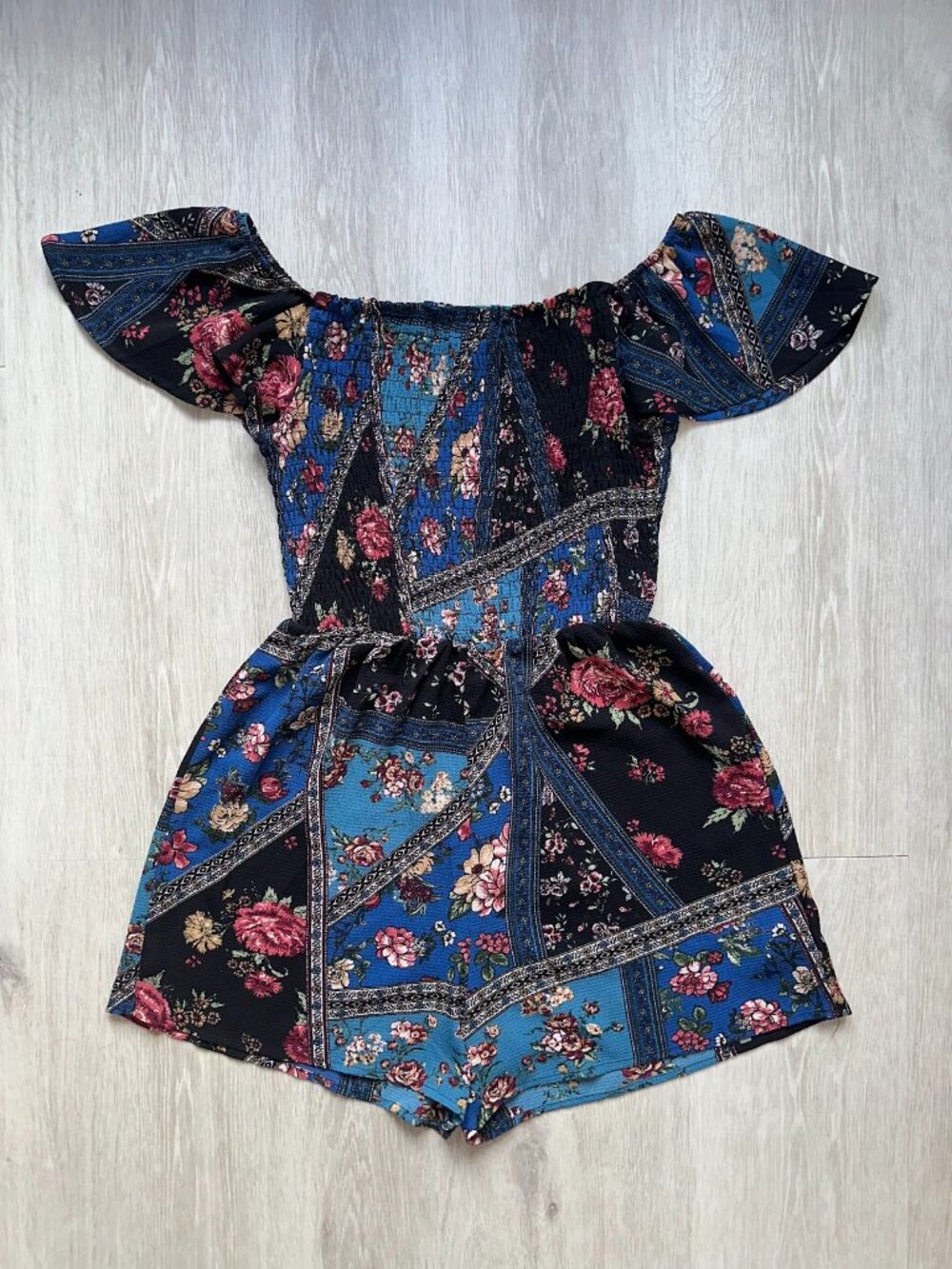 Monteau Los Angeles Floral Boho Off Shoulder Romper Size M